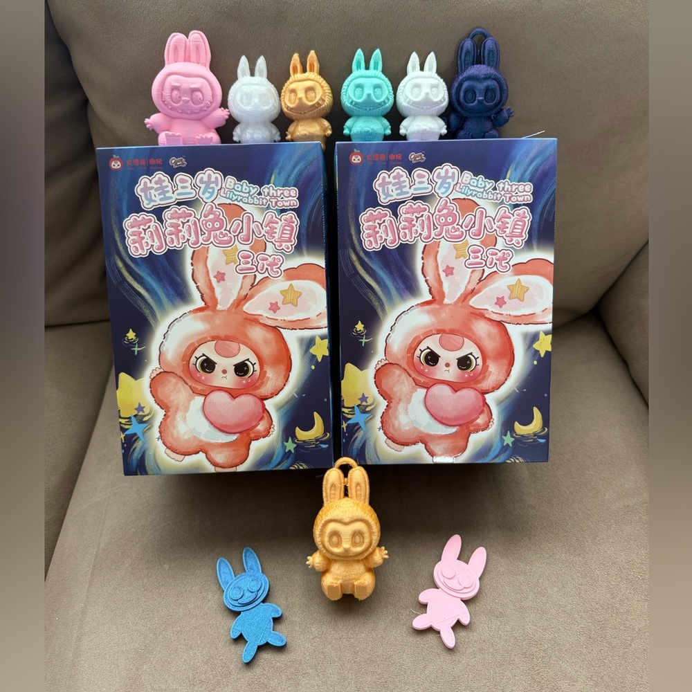 Baby Three Lily Rabbit Town V3